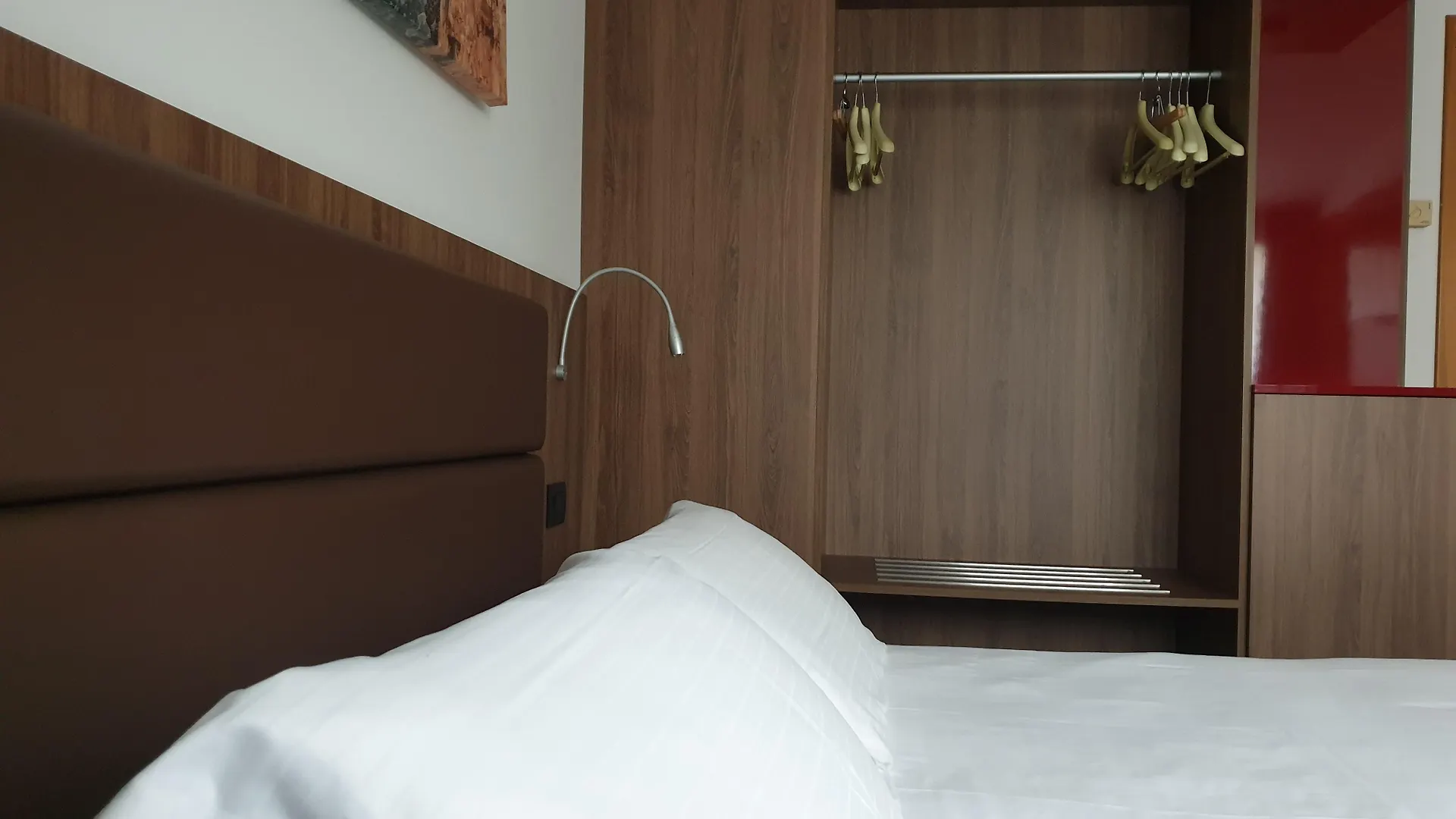 Albergo Delle Alpi Belluno 3*,