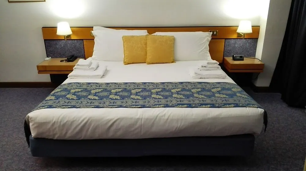 Albergo Delle Alpi Беллуно Италия